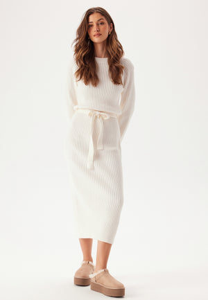 Round Neck Rib Knitted Midi Dress
