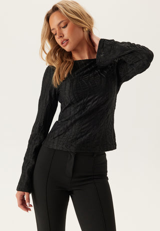 Structure Top