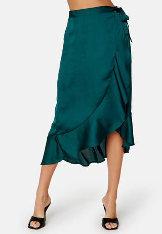 Villima satin skirt