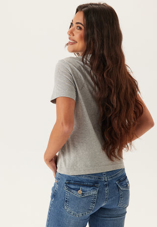 calvin-klein-jeans-ss-fitted-script-calvin-klein-te-p77-history-grey-heather_2