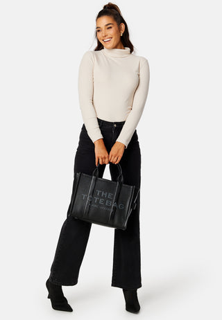 marc-jacobs-the-small-leather-tote-black-0001