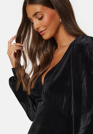 Smooth L/S V-Neck Dress