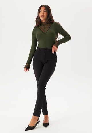 Tilde L/S High Neck Lace Top JRS