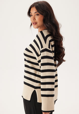 Pcava Ls O-neck Slit Knit