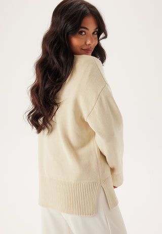 Pcava Ls O-neck Slit Knit
