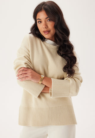 Pcava Ls O-neck Slit Knit