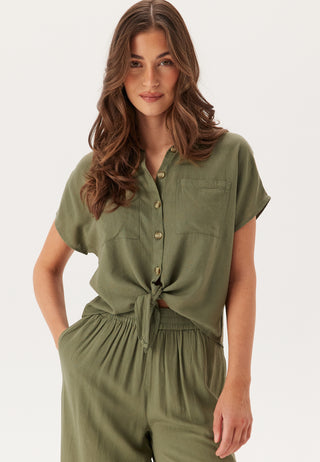 pieces-pcpia-ss-tie-shirt-wvn-noos-deep-lichen-green_1