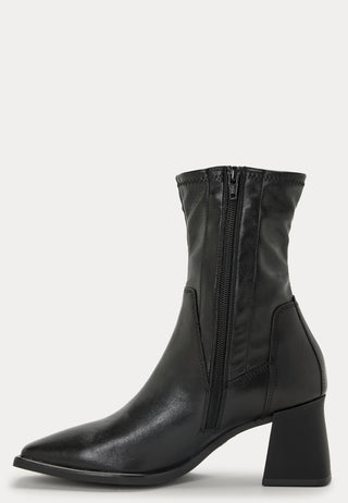 Hedda Classic Boots