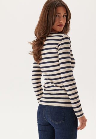 vila-viamelie-o-neck-ls-top-top-to-navy-blazer-stripesbirch_5