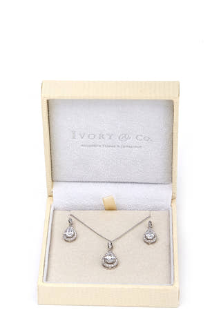 Belmont Pendant Set