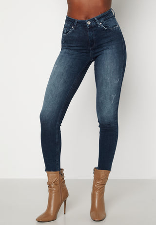 Blush Life Mid Ank Raw Jeans