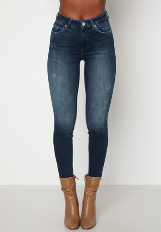 Blush Life Mid Ank Raw Jeans