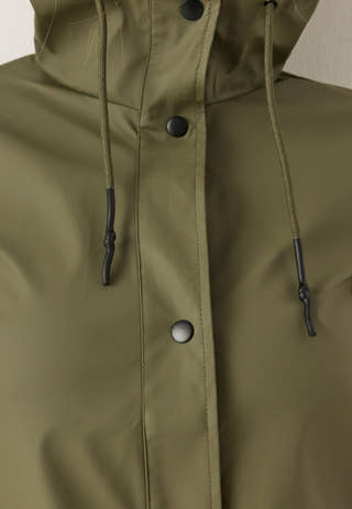 Elisa Raincoat
