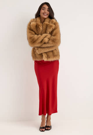 Viellette Hw Midi Skirt Red