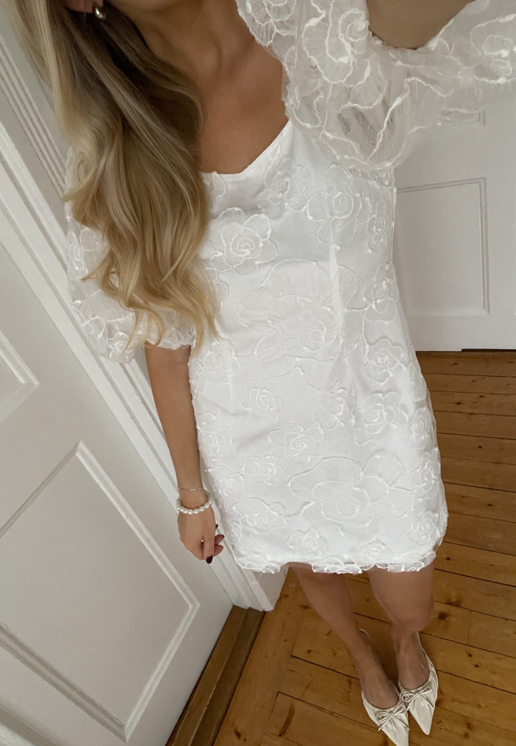 Bubbleroom occasion Puff Sleeve Embroidered Dress Dresses White Bubbleroom occasion Puff Sleeve Embroidered Dress Dresses White