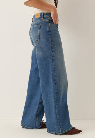 Mid Wide Jeans