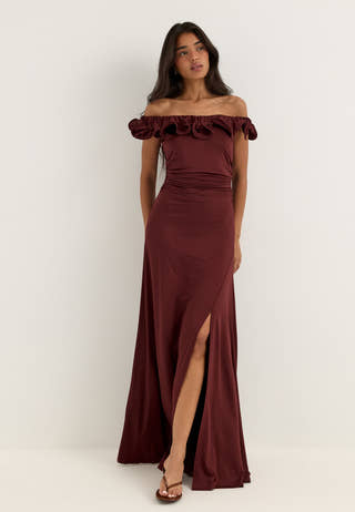 Flounce Neckline Soft Gown Red
