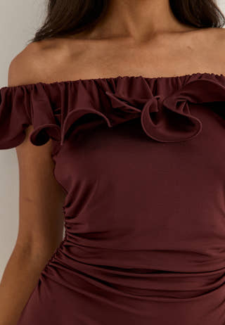 Flounce Neckline Soft Gown Red