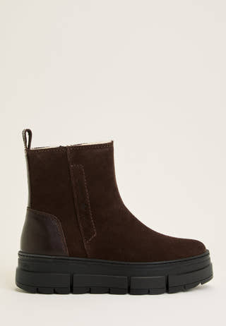 Mount Fiona Suede Boot Brown