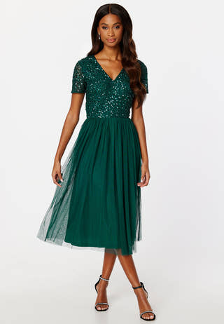 Short Sleeve Sequin Embellished Midi Dress