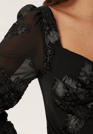 3D Flower Long Sleeve Blouse