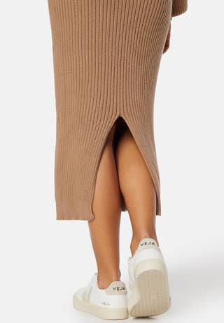 Round Neck Rib Knitted Midi Dress