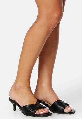 Ana Heeled Sandal