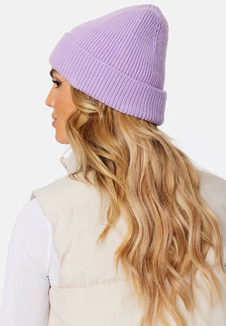April beanie