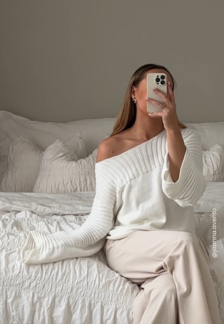 Boatneck Knitted Sweater