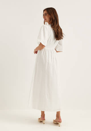 bubbleroom-broderie-anglaise-maxi-dress-white_2