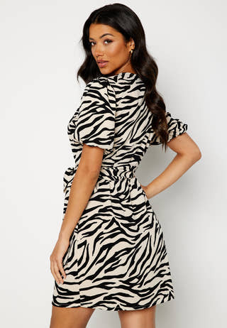Tuva Dress