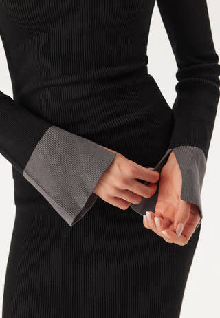 Contrast Rib Knitted Top