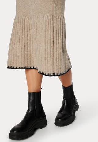 Contrast Edge Knitted Skirt