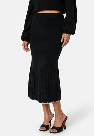 Contrast Edge Knitted Skirt