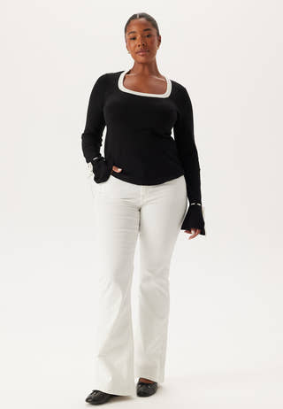 High Flare Superstretch Jeans