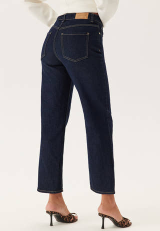 High Straight Ankle Jeans