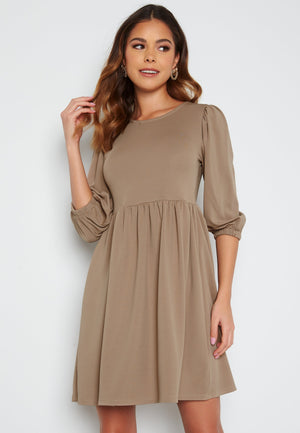 Jade puff sleeve dress