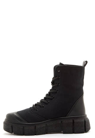 Jodie safari boots
