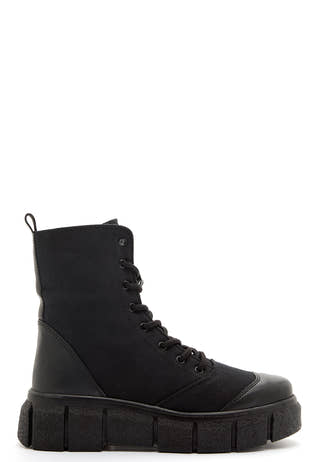 Jodie safari boots