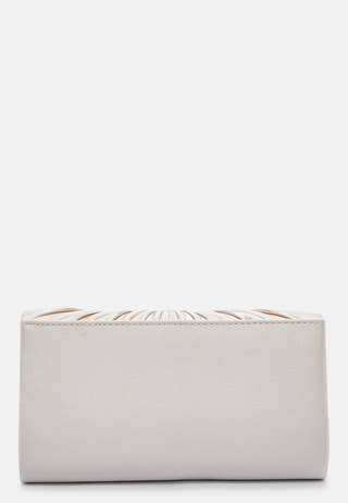 Knot Clutch