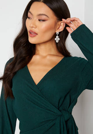 Leighton wrap top
