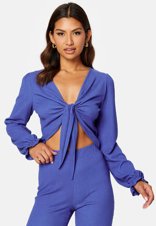 Lillia front tie set