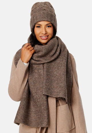 Malin knitted hat