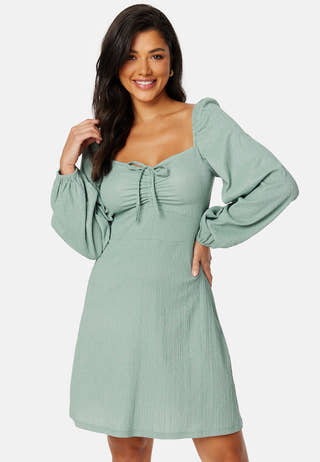 Manda puff sleeve dress