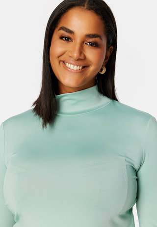 Maxime turtleneck top