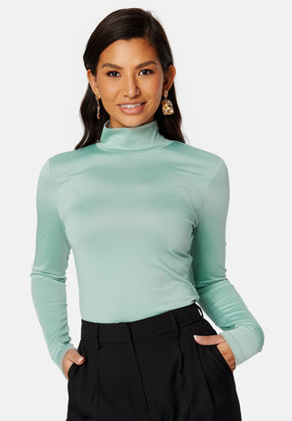 Maxime turtleneck top