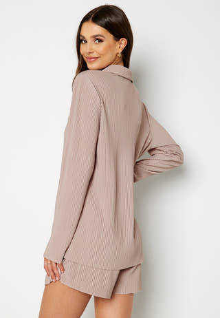 Megan pleated shorts set