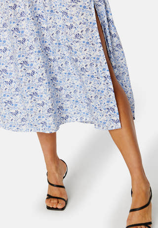 Melanie butterfly sleeve dress