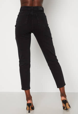 Melinda comfy mom jeans