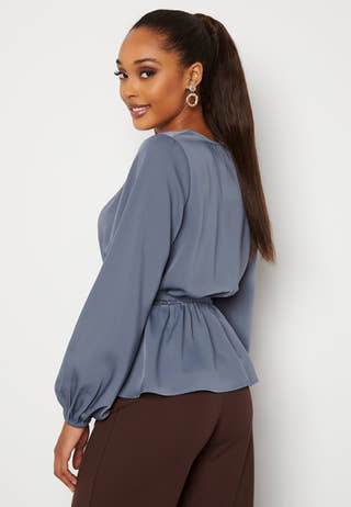 Mereen wrap blouse